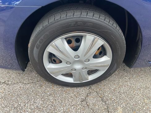 Used 2018 Nissan Sentra S image 10