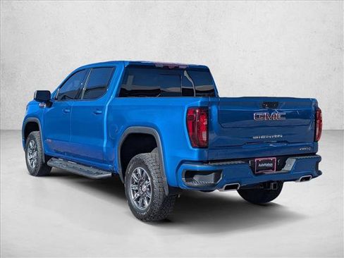 Used 2024 GMC Sierra 1500 AT4 w/ Technology Package image 7