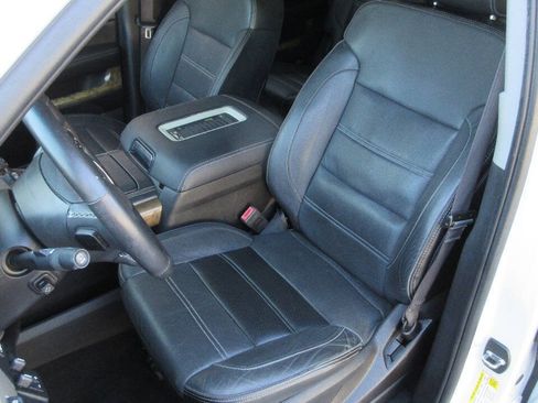 Used 2016 GMC Yukon XL Denali w/ Open Road Package RWD image 11
