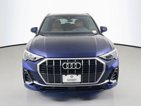 Used 2022 Audi Q3 2.0T Premium AWD/4WD image 2