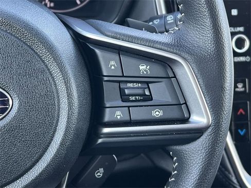 Certified 2025 Subaru Outback Limited image 26