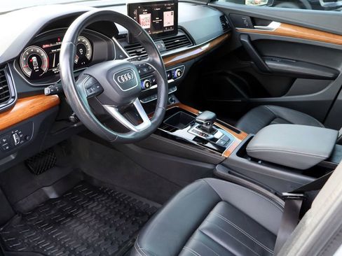 Used 2022 Audi Q5 2.0T Premium Plus w/ Premium Plus Package image 3