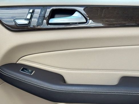 Certified 2018 Mercedes-Benz GLE 350 4MATIC image 31