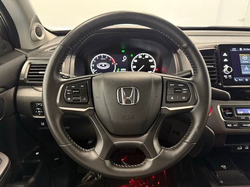 Used 2025 Honda Ridgeline Sport+ image 36