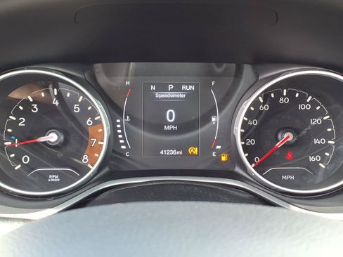 Used 2018 Jeep Compass Latitude w/ Cold Weather Group AWD/4WD image 22