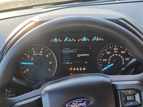 Used 2019 Ford F150 XLT w/ Trailer Tow Package image 14