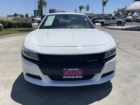 Used 2018 Dodge Charger R/T RWD image 3