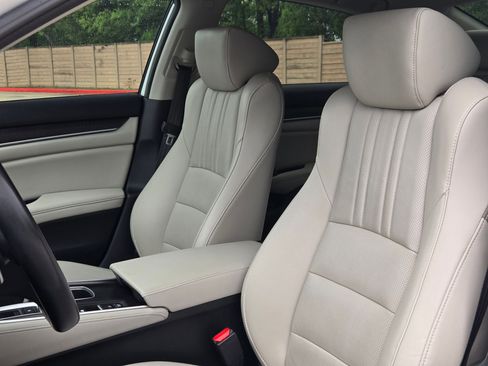 Certified 2021 Honda Accord EX-L image 12