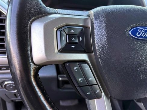 Used 2022 Ford F250 Lariat w/ Lariat Value Package image 19