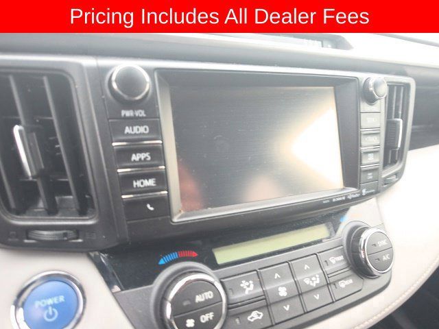 Used 2017 Toyota RAV4 XLE w/ Convenience Package AWD/4WD image 6