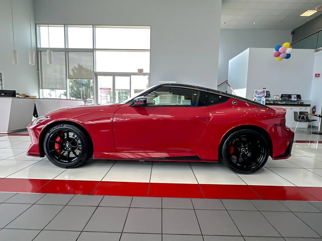 New 2027 Nissan Z Performance w/ Essentials Package (NISMO) RWD image 6