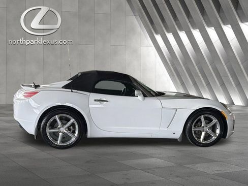 Used 2008 Saturn Sky Red Line RWD image 4