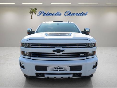 Used 2019 Chevrolet Silverado 2500 LTZ w/ Duramax Plus Package AWD/4WD image 7