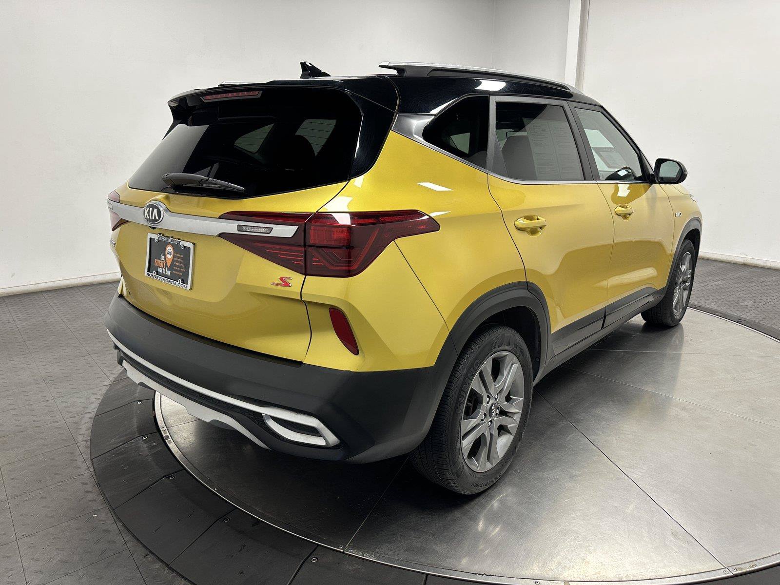 Used 2021 Kia Seltos S AWD/4WD image 13