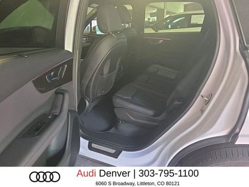 Used 2023 Audi Q7 3.0T Prestige w/ Prestige Package AWD/4WD image 6