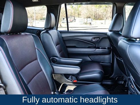 Used 2022 Honda Pilot Black Edition image 17