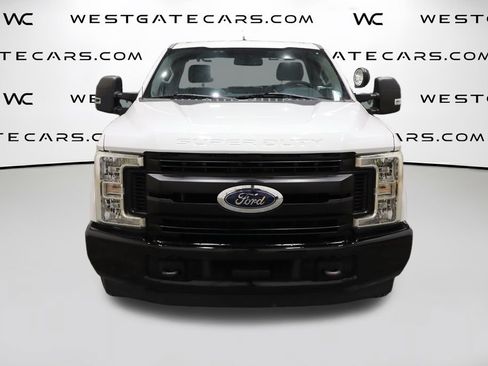 Used 2019 Ford F350 XL w/ Power Equipment Group RWD image 2