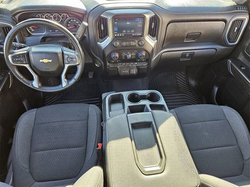 Certified 2022 Chevrolet Silverado 1500 LT image 6