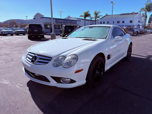 Used 2007 Mercedes-Benz SL 550 image 4