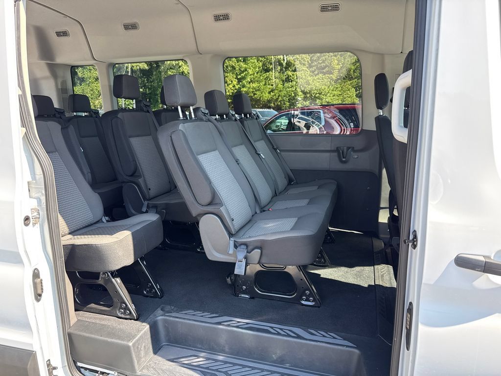 Used 2025 Ford Transit 350 XLT RWD image 15