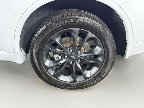 Used 2024 Dodge Durango SXT w/ SXT Blacktop Group AWD/4WD image 34