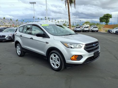 Used 2018 Ford Escape S image 30