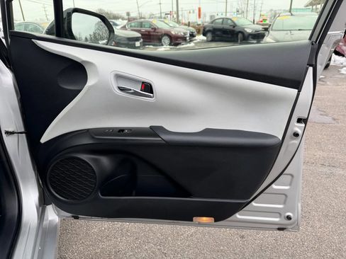 Used 2017 Toyota Prius Two image 26