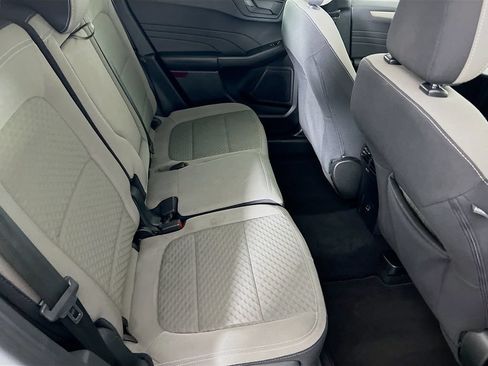 Used 2022 Ford Escape SE w/ SE Sport Appearance Package FWD image 26