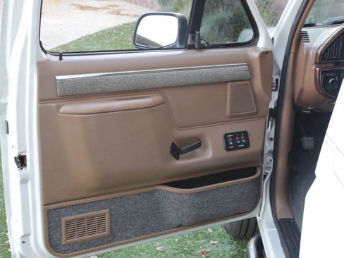 Used 1987 Ford Bronco image 43