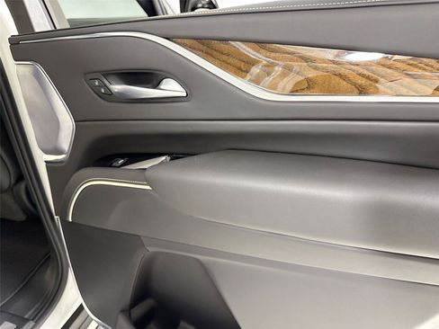 Used 2023 Cadillac Escalade Sport Platinum AWD/4WD image 28