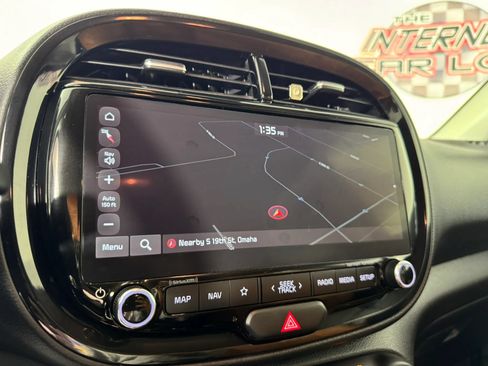 Used 2025 Kia Soul EX FWD image 19