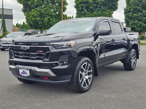 Used 2023 Chevrolet Colorado Z71 w/ Z71 Convenience Package 2 AWD/4WD image 7