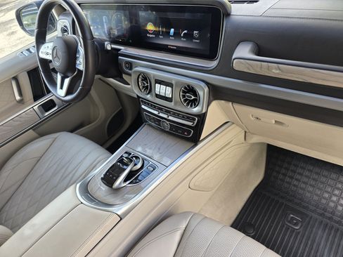 Used 2023 Mercedes-Benz G 550 image 29