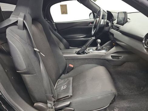 Used 2023 MAZDA MX-5 Miata Sport RWD image 5