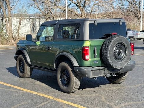 Used 2022 Ford Bronco Black Diamond image 19