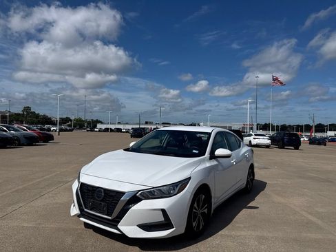 Certified 2023 Nissan Sentra SV w/ Lighting Package FWD image 6