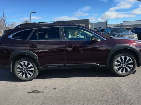 Certified 2023 Subaru Outback Limited image 9