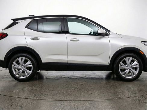 Used 2025 Buick Encore GX Preferred FWD image 11