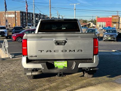 New 2025 Toyota Tacoma SR5