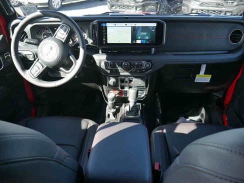 New 2025 Jeep Gladiator Rubicon image 4