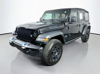 Used 2023 Jeep Wrangler Unlimited AWD/4WD video 3