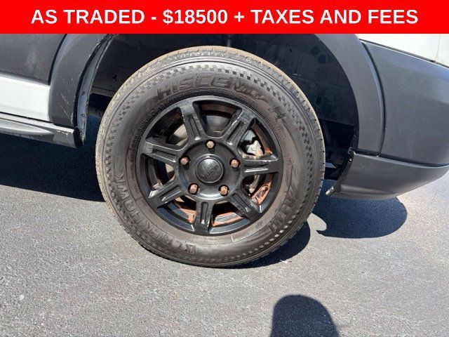 Used 2019 Ford Transit 250 130 Low Roof w/ Exterior Upgrade Package RWD image 8