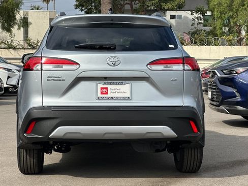 Certified 2025 Toyota Corolla Cross LE FWD image 5