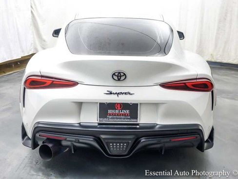 Used 2021 Toyota Supra Premium w/ Driver Assist Package RWD image 7
