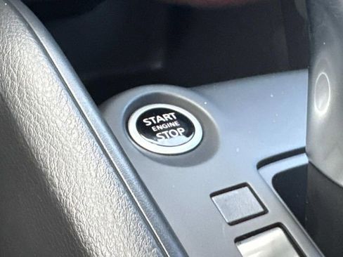 New 2025 Nissan Kicks Play S image 30
