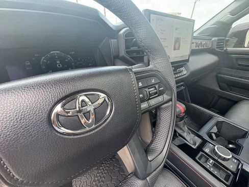 Used 2025 Toyota Tundra TRD Pro AWD/4WD image 18