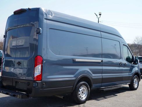 Used 2020 Ford Transit 250 148 High Roof Extended RWD image 8