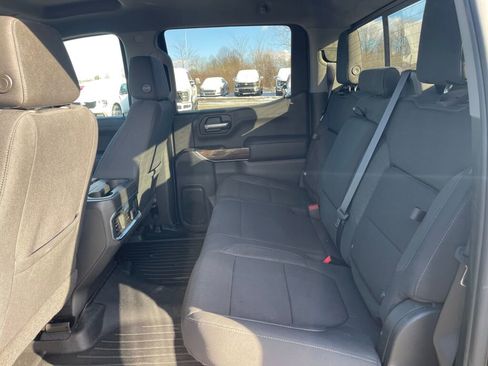 Used 2020 GMC Sierra 1500 Elevation w/ Elevation Value Package image 18