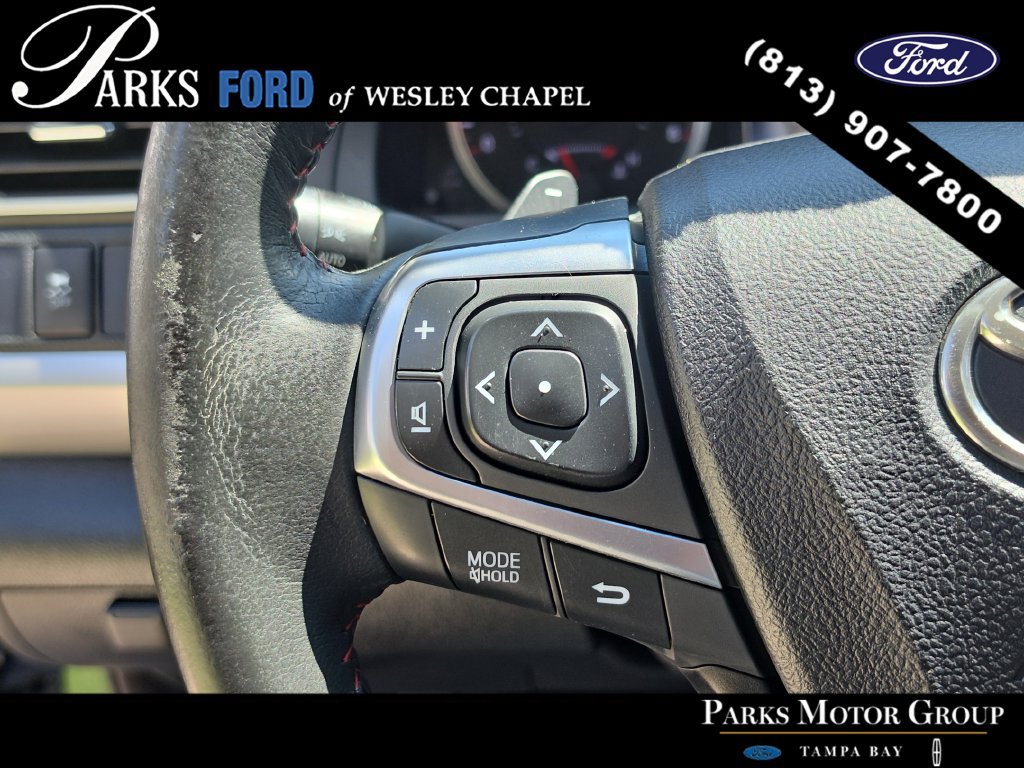 Used 2015 Toyota Camry SE FWD image 27