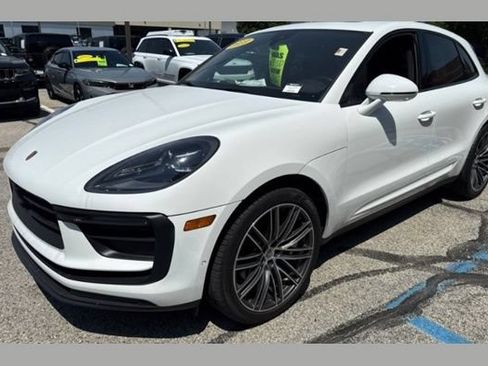 Used 2023 Porsche Macan Turbo AWD/4WD image 1